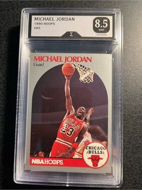 Michael Jordan 1990 Hoops #65 Graded 8.5Basketball Card - Red